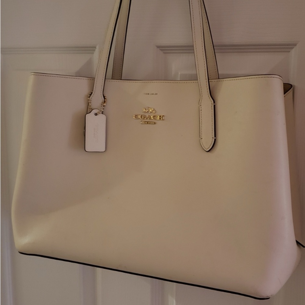 Coach Elegant Cream Tote Bag OBO
